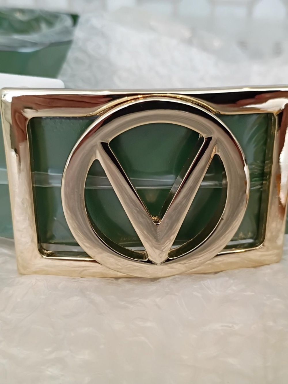 Beautiful Green Leather Valentino By Mario Valentino Dolly Belt w/Gold Buckle M